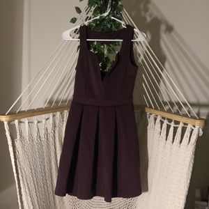 CHARLOTTE RUSSE MAROON BABYDOLL DRESS WITH HEART SHAPED BACK